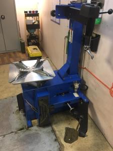 Полуавтоматический шиномонтажный станок SIVIK КС-301A Старт 380В БУ