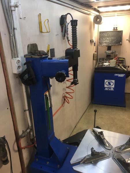 Полуавтоматический шиномонтажный станок SIVIK КС-301A Старт 380В БУ