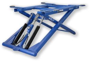 Ножничный подъемник  F27 AE&T мобильный со средней высотой подъема