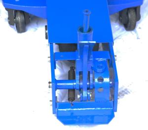 Домкрат подкатной T32020 AE&T 20т