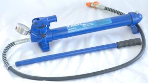 Насос гидравлический ручной 20т с манометром T03020PM