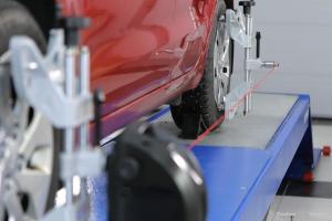 ООО "Технокар" Кордовый стенд сход-развал Техно Вектор 4 T 4108