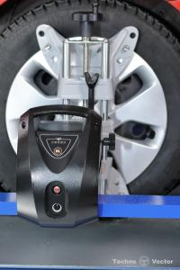 ООО "Технокар" Кордовый стенд сход-развал Техно Вектор 4 T 4108