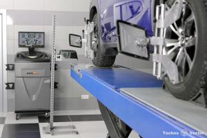 ООО "Технокар" Мобильный 3D стенд Техно Вектор 7 МС V 7202 MC