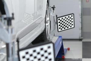 ООО "Технокар" Стенд сход-развал 3D Техно Вектор V 7202 KAB