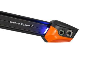 ООО "Технокар" Стенд сход-развал 3D Техно Вектор 7 PRO P 7204 T Aм