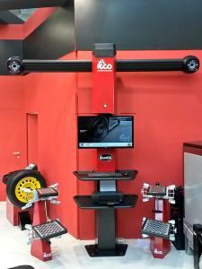 Стенд развал-схождение TECO 820